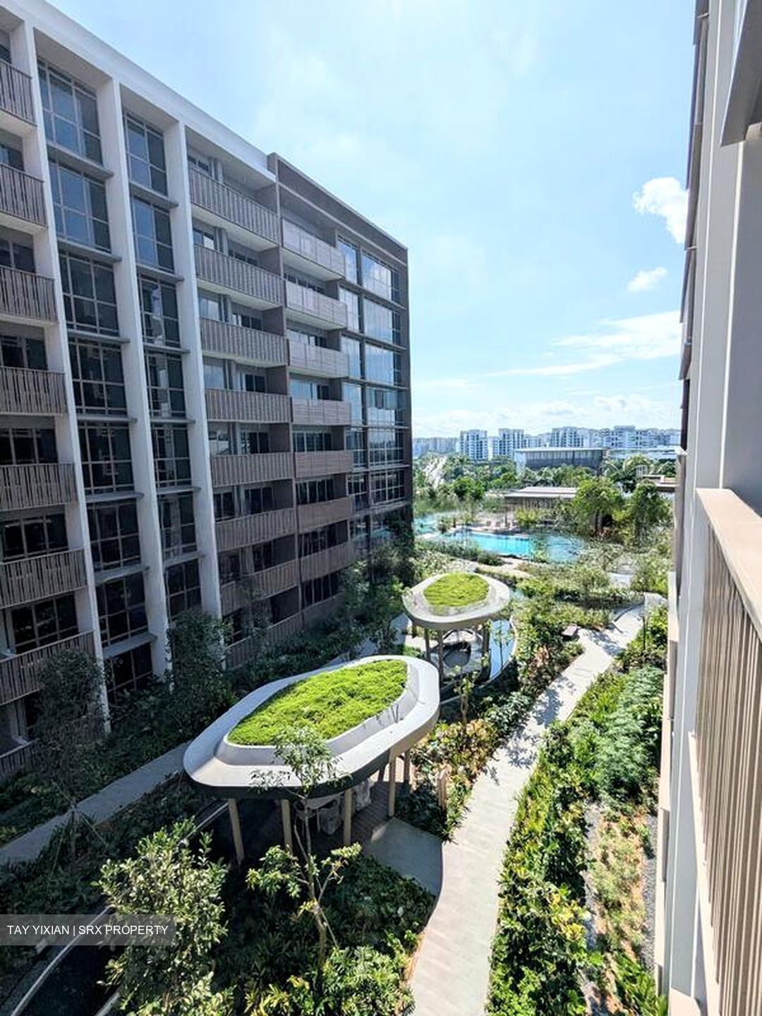 Pasir Ris Central (D18), Condominium #457995241